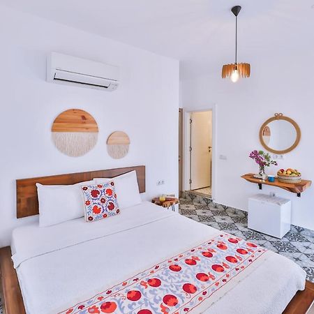 Dantel Butik Ev Pansiyon Kaş Extérieur photo