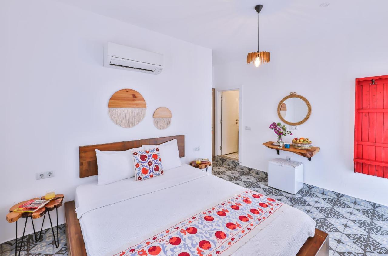 Dantel Butik Ev Pansiyon Kaş Extérieur photo