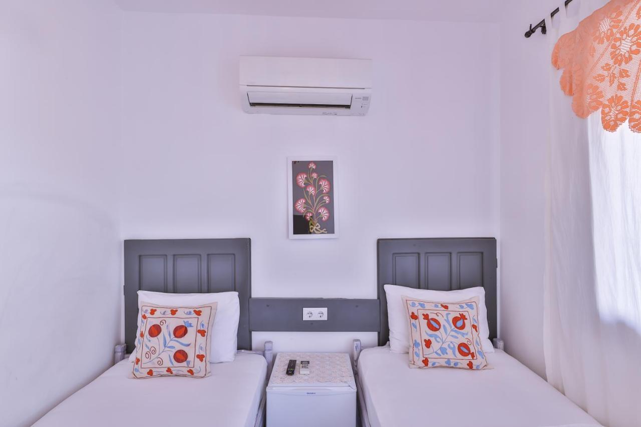Dantel Butik Ev Pansiyon Kaş Extérieur photo