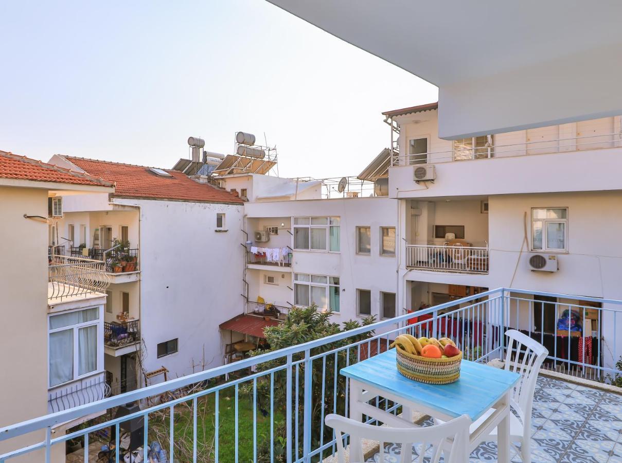 Dantel Butik Ev Pansiyon Kaş Extérieur photo